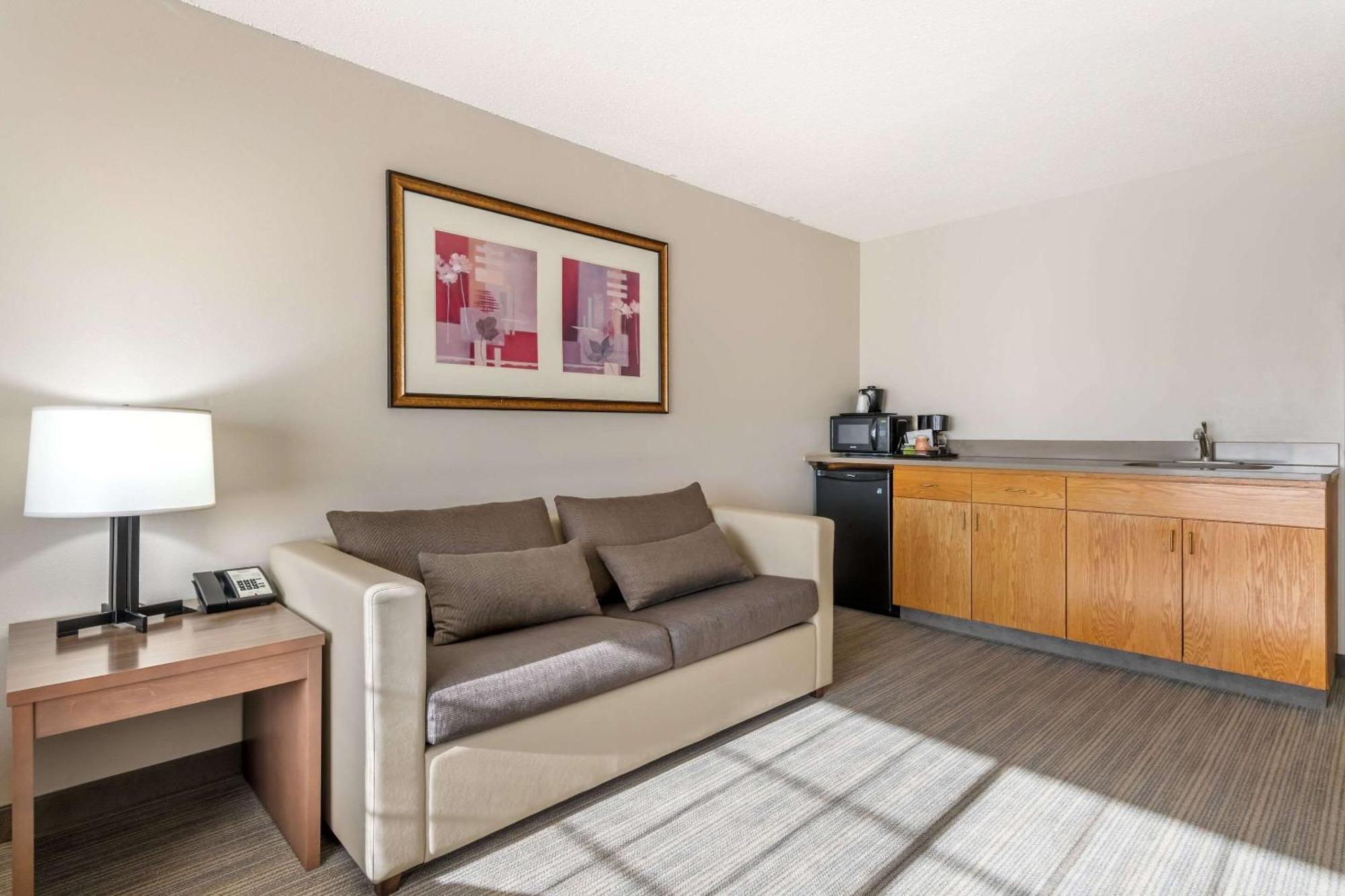 Country Inn & Suites By Radisson, Watertown, Sd ภายนอก รูปภาพ