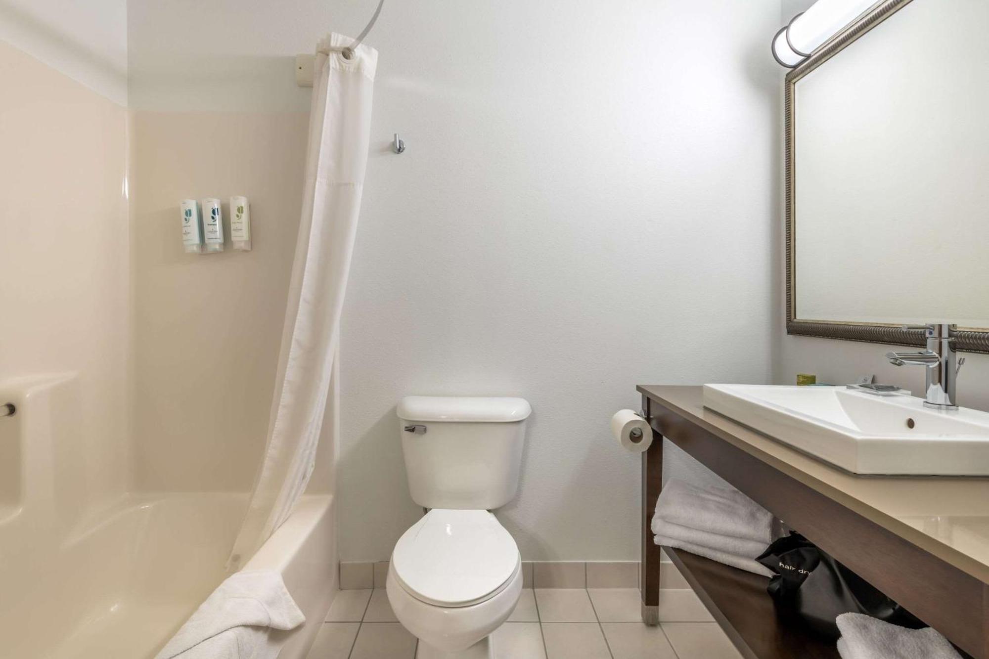 Country Inn & Suites By Radisson, Watertown, Sd ภายนอก รูปภาพ