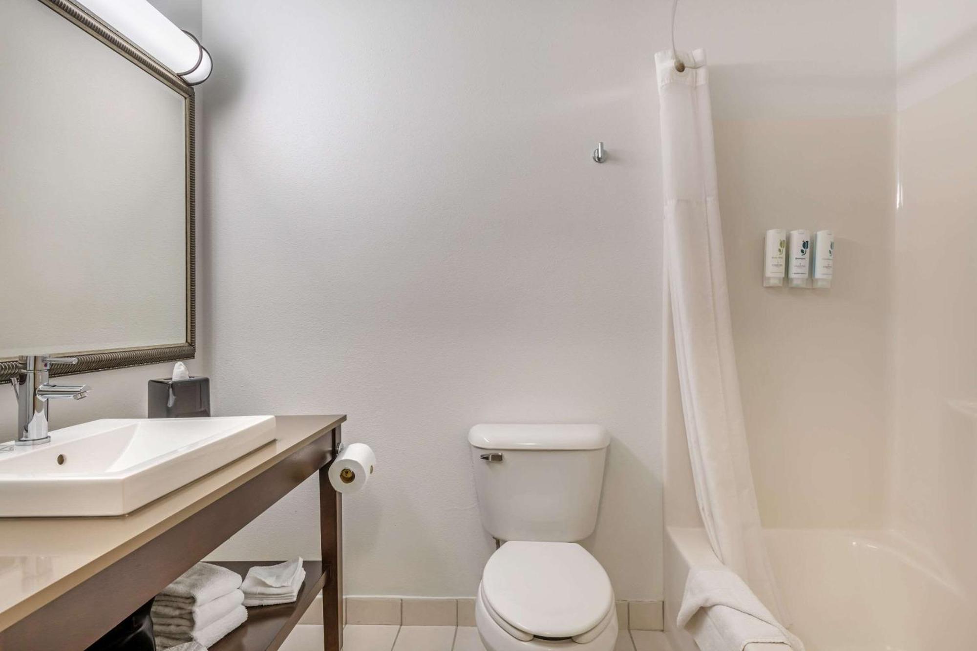 Country Inn & Suites By Radisson, Watertown, Sd ภายนอก รูปภาพ
