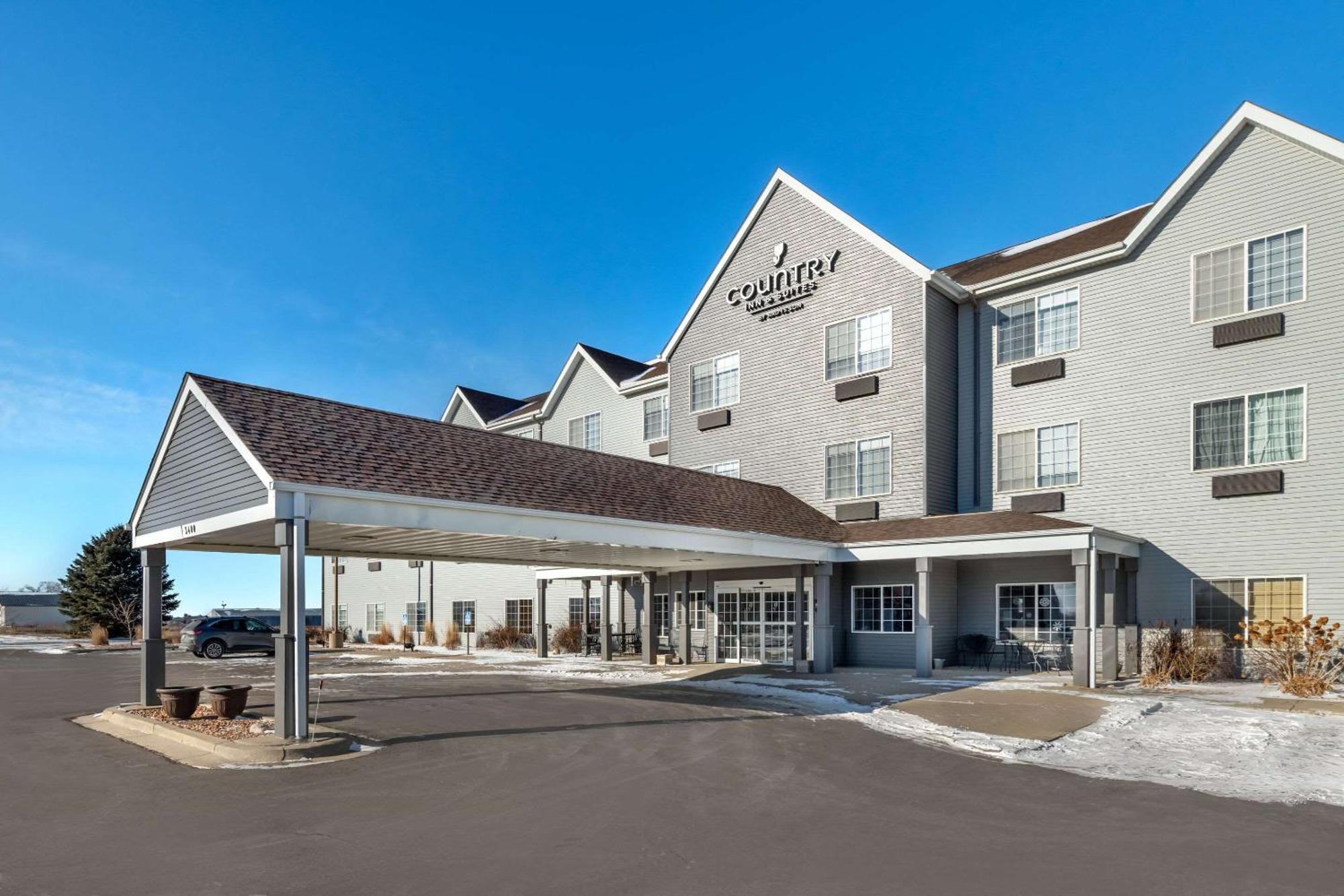 Country Inn & Suites By Radisson, Watertown, Sd ภายนอก รูปภาพ